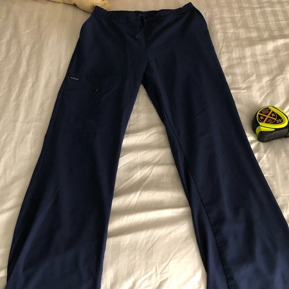 Jockey scrub top size small - Picture 2 of 5